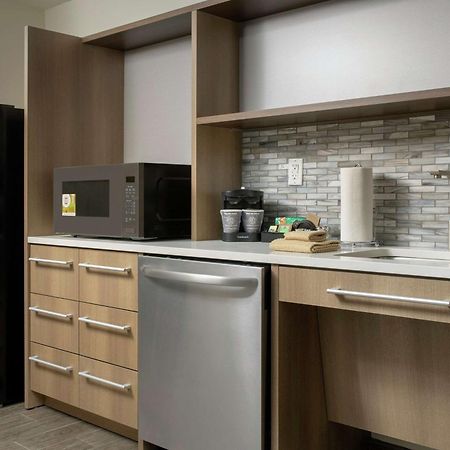 Home2 Suites By Hilton Edison Εξωτερικό φωτογραφία