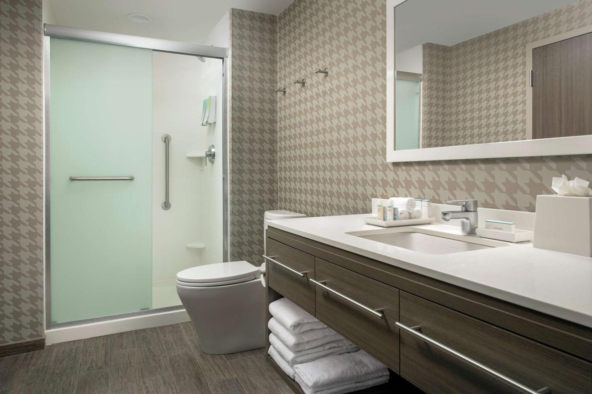 Home2 Suites By Hilton Edison Εξωτερικό φωτογραφία
