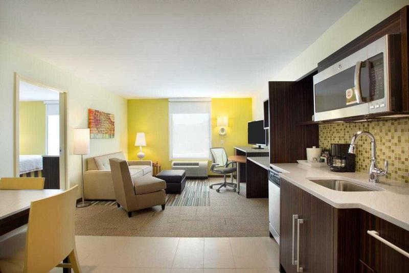 Home2 Suites By Hilton Edison Εξωτερικό φωτογραφία